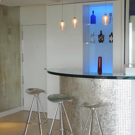 Blue Sea Apart Apartment *